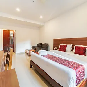 sandra-palace.kerala-hotels.net/